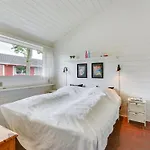Ditte - 300m From The Sea By Interhome *