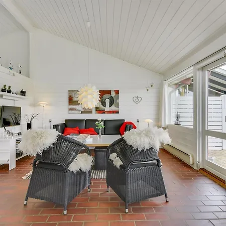 Ditte - 300m From The Sea By Interhome Apartmán *